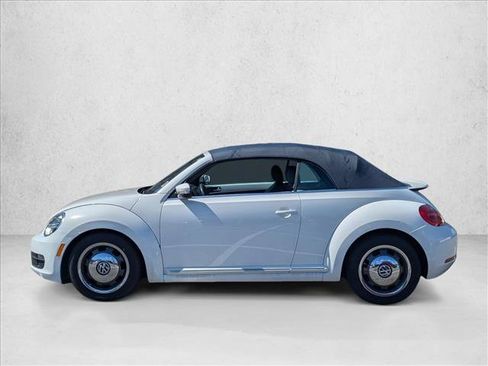 Used 2016 Volkswagen Beetle 1.8T Denim image 8