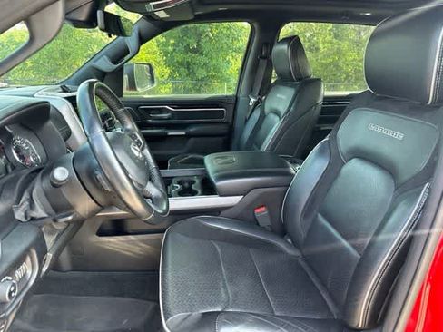 Used 2021 RAM 1500 Laramie AWD/4WD image 4