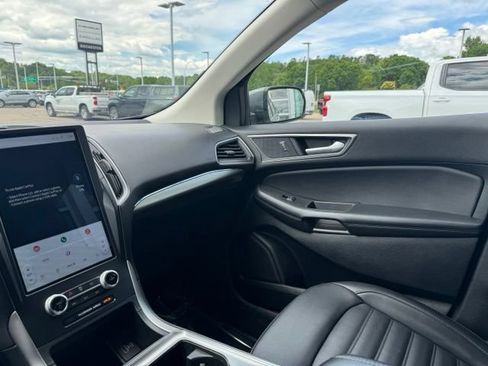 Used 2022 Ford Edge SEL w/ Convenience Package AWD/4WD image 18