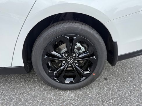 New 2025 Honda Accord SE image 22