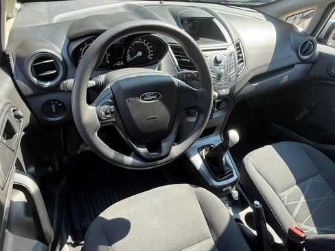 Used 2015 Ford Fiesta S image 23
