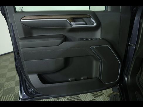 Used 2022 Chevrolet Silverado 1500 LT image 23