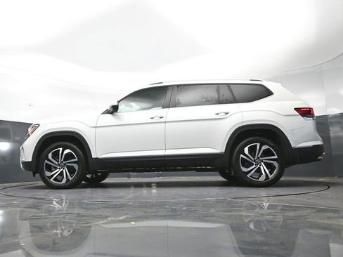 Used 2023 Volkswagen Atlas SEL AWD/4WD image 43