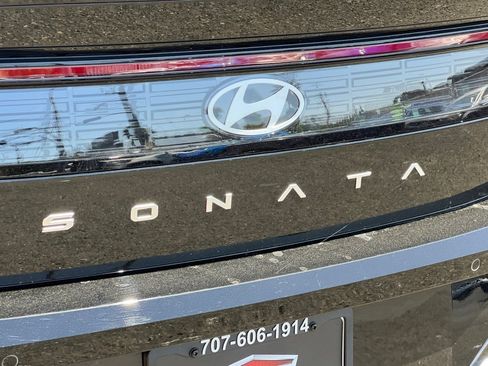New 2025 Hyundai Sonata Limited image 7