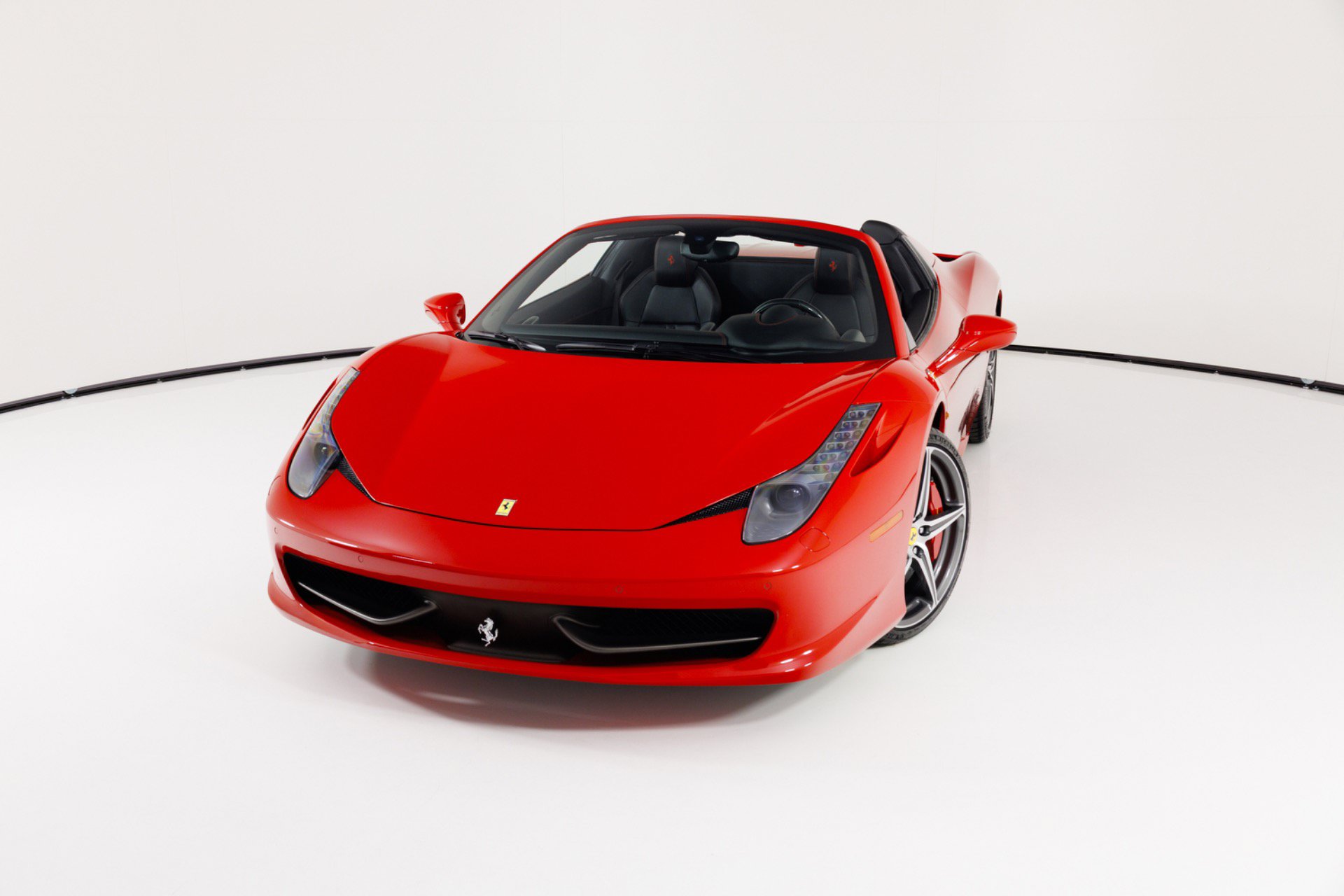 Used 2013 Ferrari 458 Spider RWD image 48