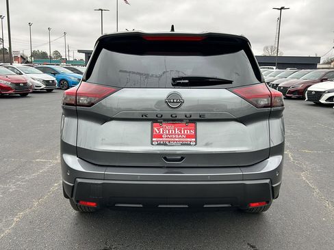 New 2026 Nissan Rogue SV image 5