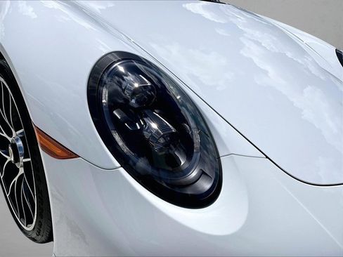 Used 2019 Porsche 911 Turbo AWD/4WD image 30