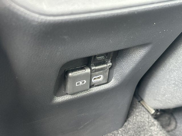 Certified 2024 Toyota RAV4 XLE w/ Convenience Package FWD image 19