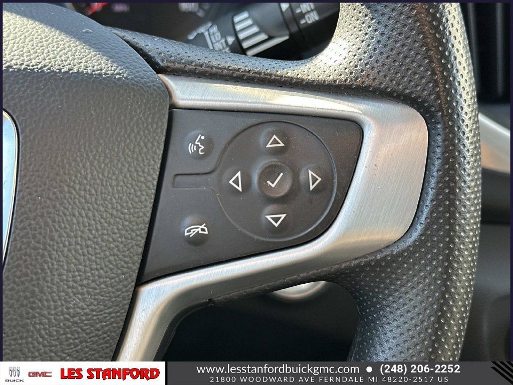 Used 2024 GMC Terrain SLE FWD image 24