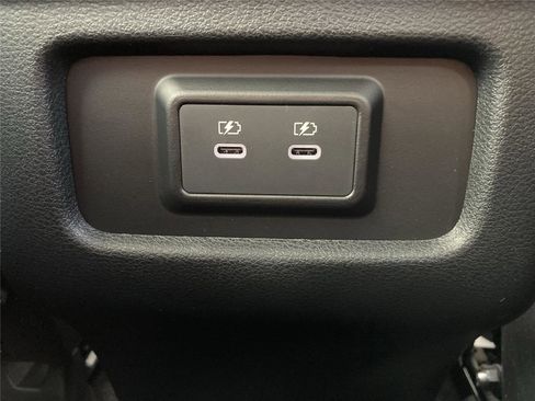 New 2026 Nissan Pathfinder SL image 30