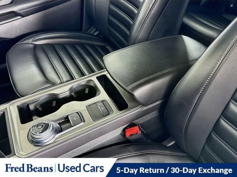 Used 2024 Ford Edge SEL AWD/4WD image 41