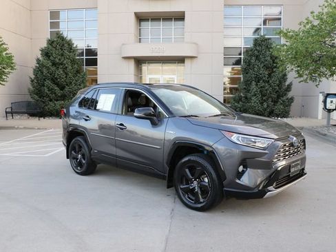 Used 2020 Toyota RAV4 XSE w/ XSE Grade Weather Package AWD/4WD image 1