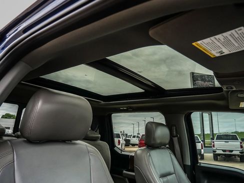Used 2019 Ford F150 Lariat AWD/4WD image 17