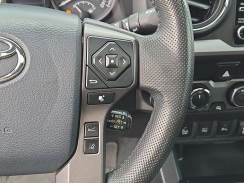 Used 2020 Toyota Tacoma TRD Pro image 25