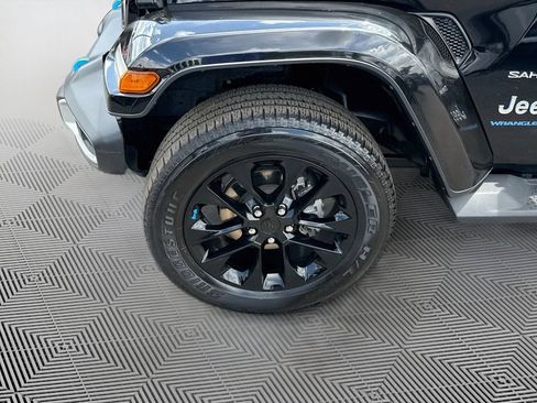 Certified 2023 Jeep Wrangler Unlimited Sahara w/ Cold Weather Group AWD/4WD image 35