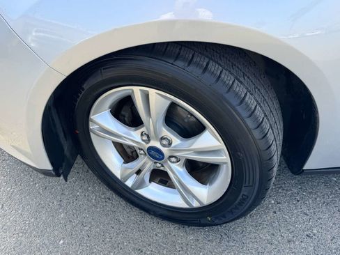 Used 2012 Ford Focus SE image 33