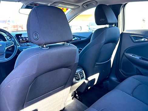 Used 2024 Chevrolet Malibu LT image 17