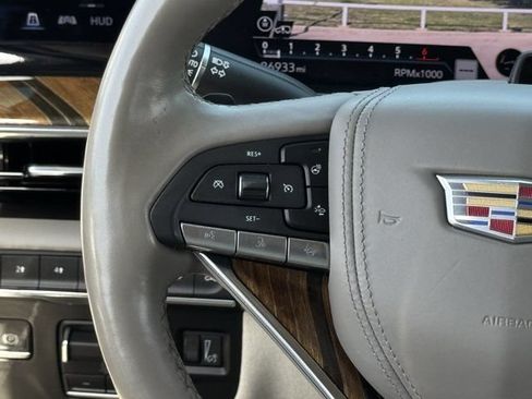 Used 2023 Cadillac Escalade ESV Sport Platinum AWD/4WD image 14
