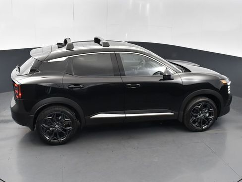 New 2026 Nissan Kicks SR w/ SR Premium Package AWD/4WD image 51