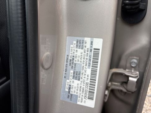 Used 2025 MAZDA CX-90 3.3 Turbo w/ Preferred Package image 33