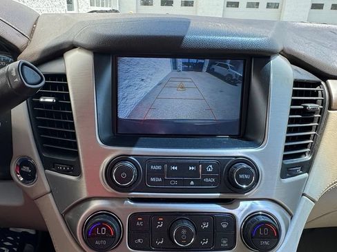 Used 2018 GMC Yukon XL Denali w/ Open Road Package AWD/4WD image 20