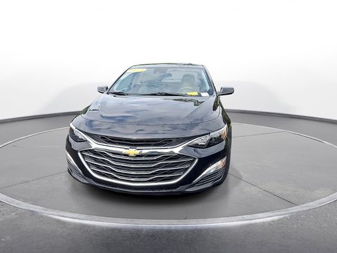 Used 2023 Chevrolet Malibu LS w/ Driver Confidence Package FWD image 3