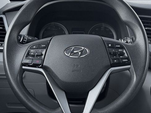Used 2018 Hyundai Tucson SE w/ Cargo Package AWD/4WD image 18