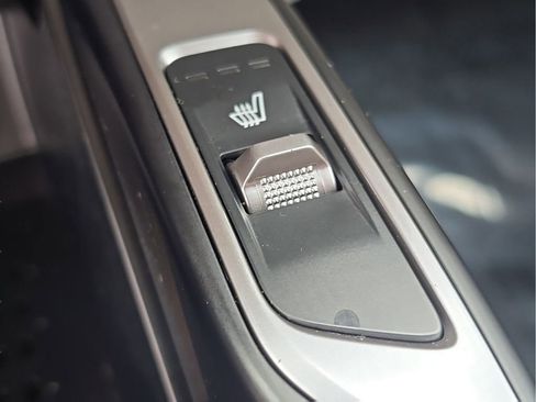 Used 2022 Kia Sorento EX image 29