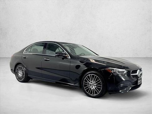 Used 2023 Mercedes-Benz C 300 Sedan image 3