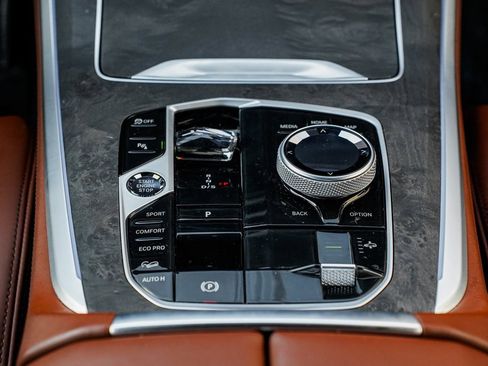 Certified 2025 BMW X5 M60i image 16