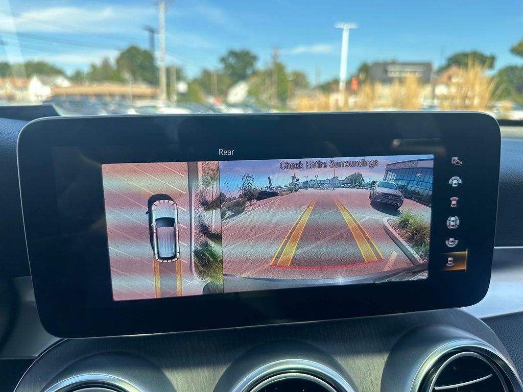 Used 2022 Mercedes-Benz GLC 300 4MATIC image 20