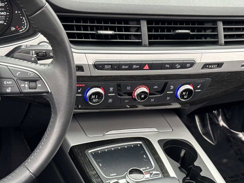 Used 2019 Audi Q7 2.0T Premium w/ Convenience Package image 4