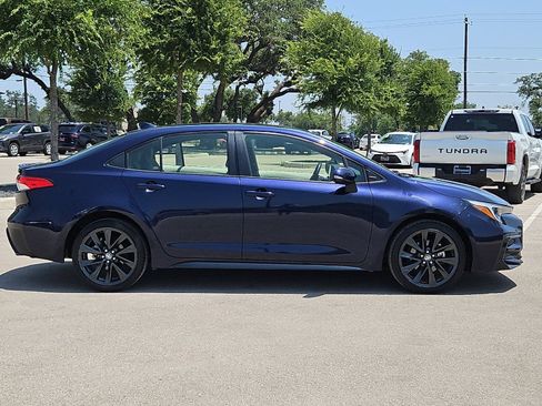Used 2024 Toyota Corolla SE FWD image 6