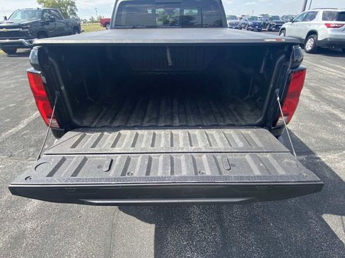 Used 2023 Chevrolet Colorado Z71 w/ Z71 Convenience Package 2 image 24