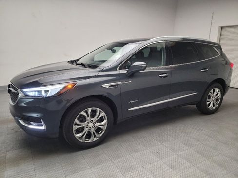 Used 2019 Buick Enclave Avenir w/ Avenir Technology Package image 2