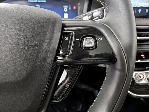 Used 2026 Lincoln Corsair Reserve FWD image 19