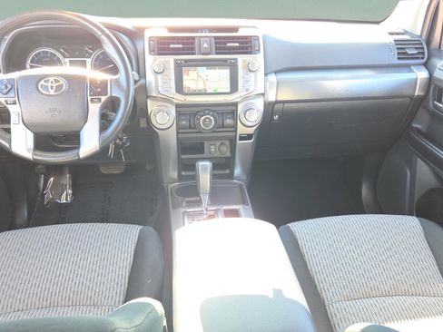 Used 2015 Toyota 4Runner SR5 image 12