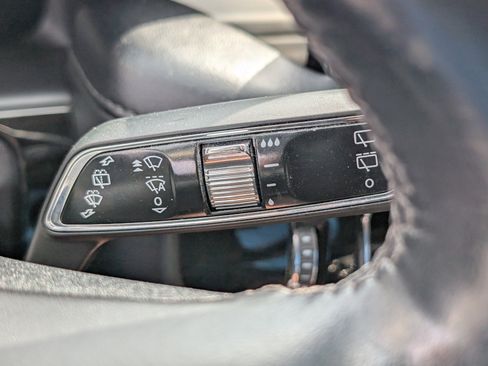 Used 2022 Lincoln Nautilus Reserve image 29