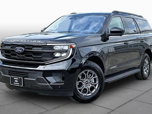 Certified 2025 Ford Expedition Active RWD image 35