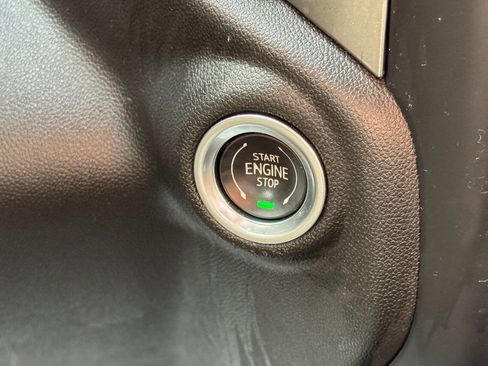 Used 2022 Chevrolet Silverado 1500 RST w/ Z71 Off-Road Package image 20