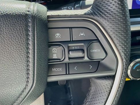 Used 2024 Toyota Tacoma TRD Off-Road w/ TRD Off Road Upgrade Package AWD/4WD image 35
