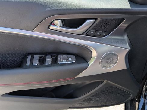 Used 2024 Genesis G70 3.3T Advanced image 19