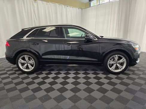 Used 2023 Audi Q8 Prestige image 7
