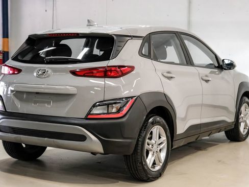 Used 2023 Hyundai Kona SE FWD image 8