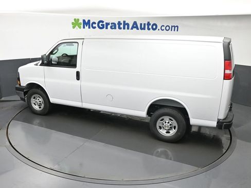 New 2026 Chevrolet Express 2500 w/ Driver Convenience Package RWD image 17