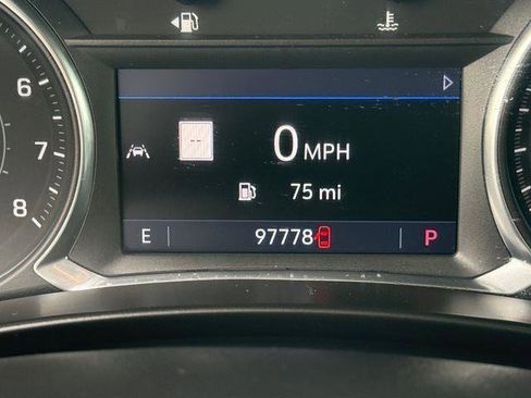 Used 2020 Chevrolet Equinox LT w/ Sport Edition image 20