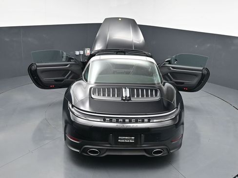 Certified 2026 Porsche 911 Targa 4S AWD/4WD image 34