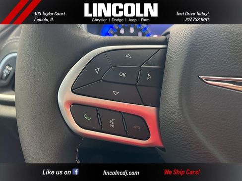 New 2026 Chrysler Pacifica Select image 14