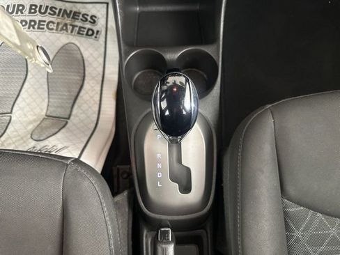 Used 2020 Chevrolet Spark LT image 20