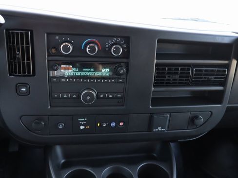 New 2025 Chevrolet Express 2500 w/ Driver Convenience Package image 9